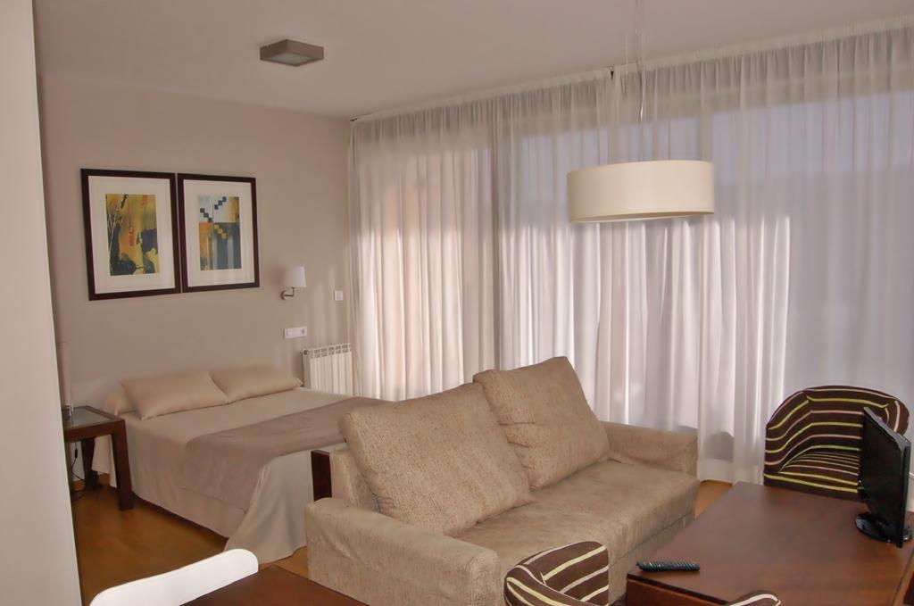 Apartamentos Turisticos Playa De Osmo Corme المظهر الخارجي الصورة