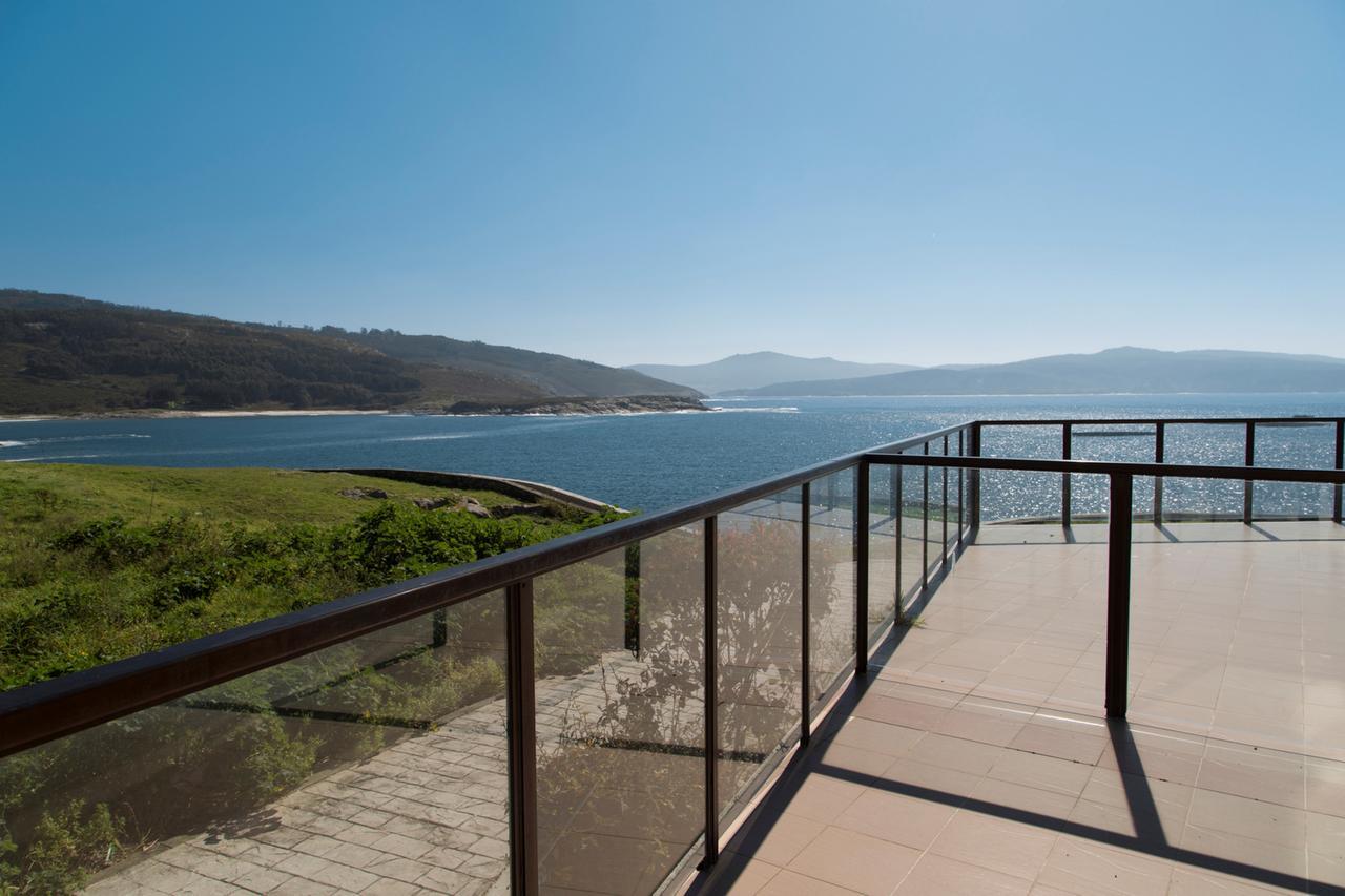 Apartamentos Turisticos Playa De Osmo Corme المظهر الخارجي الصورة